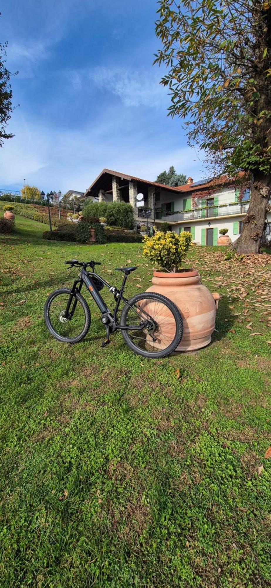 Casale Raffaello B&B Como Albese Con Cassano ภายนอก รูปภาพ